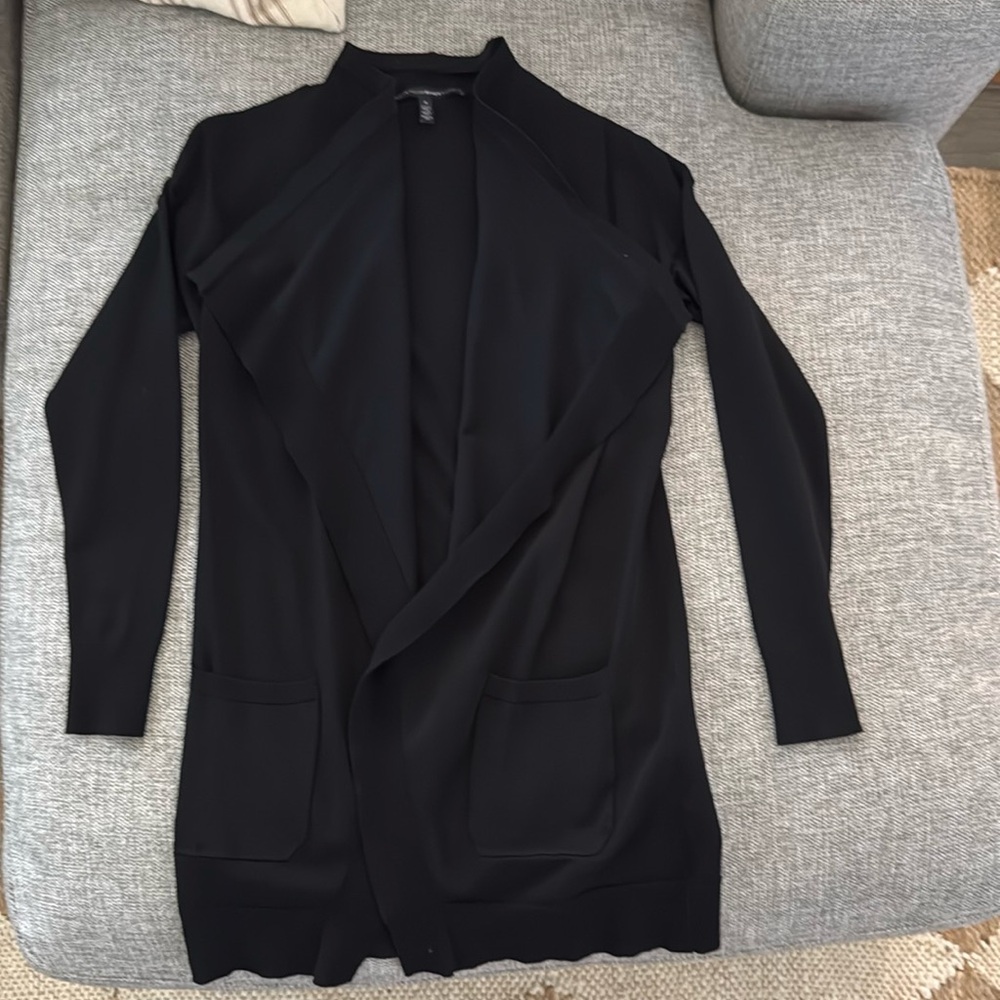White House black market women’s top